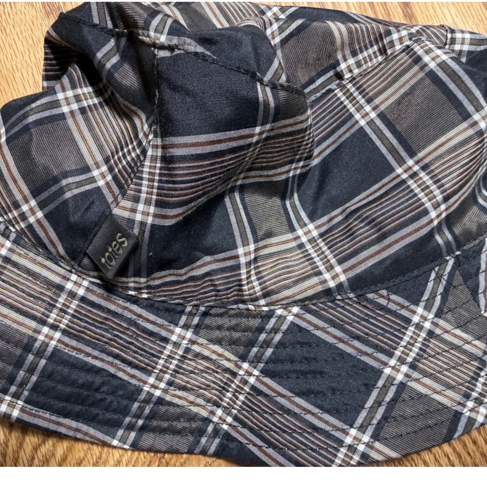 Totes Reversible Bucket Hat Black Plaid One Size Water Resistant Rain Sun Hat - Picture 6 of 6